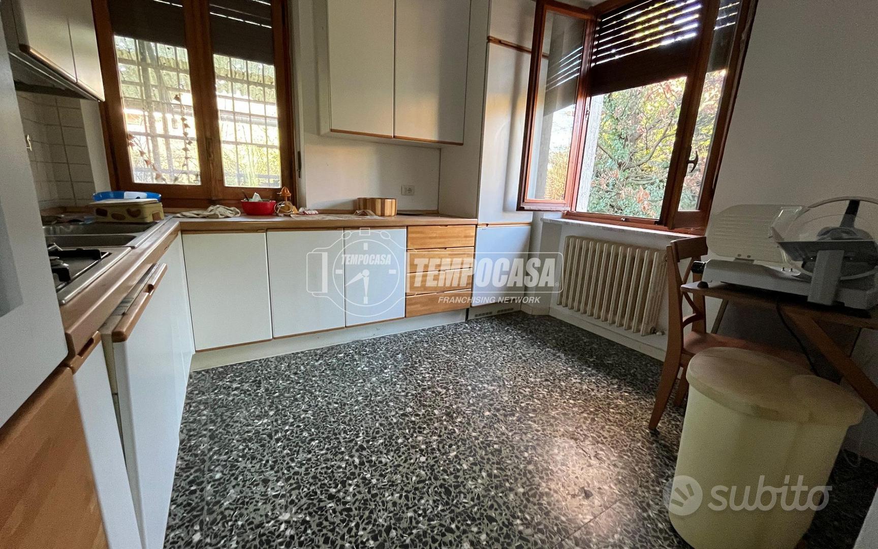House in San Gillio, Torino - Vista 5
