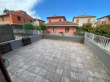 Appartamento di 71 m² con 2 locali e box auto a Pa