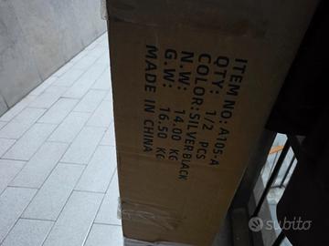 Voliera per il pappagallo e copertura