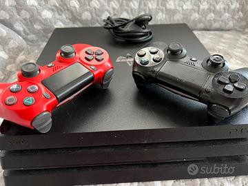 PlayStation 4 1TB + 2 Controller