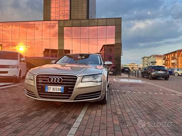Audi A8 2011