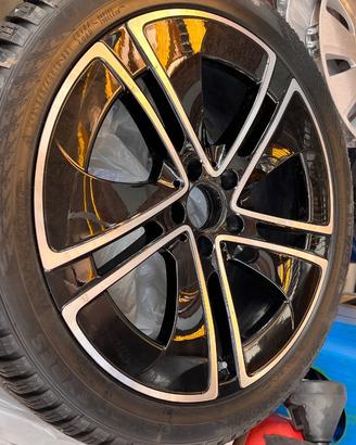 Cerchi in lega originali Mercedes Benz 245 40 19