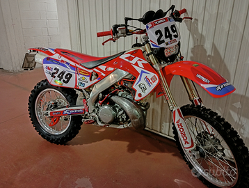 Honda cr 250 targato 2t no crf