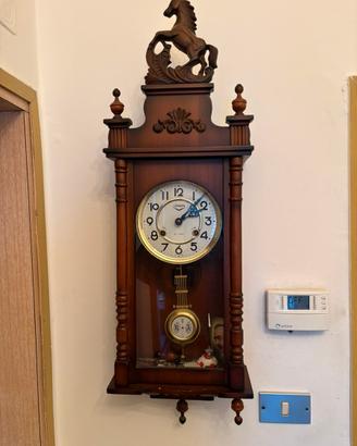 Orologio da parete a pendolo