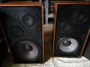 AKAI SR-1040/1050 Diffusori 3 Vie 50+50W RMS