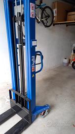 carrello elevatore 