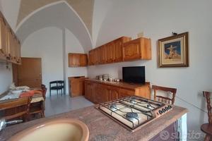 Grottagle-via Garibaldi tre vani + accessori