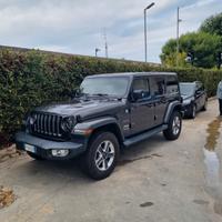 jeep wrangler Sahara 