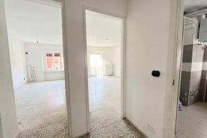 2 LOCALI A GASSINO TORINESE