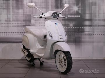 Piaggio Vespa Sprint 125 Justin Bieber