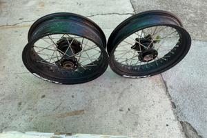Cerchi supermoto 17