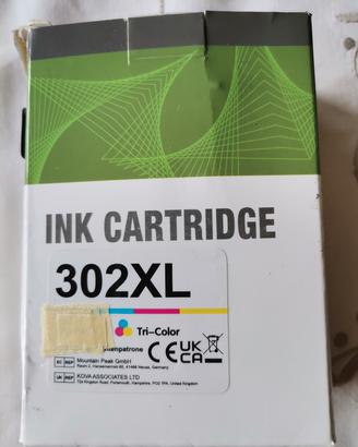 Cartuccia a inchiostro tricolor mod 302XL