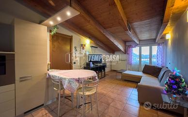 Appartamento a Bollate Via Lario 2 locali