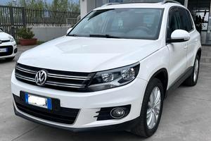 Volkswagen Tiguan 2.0 TDI 140 CV Sport & Style Blu