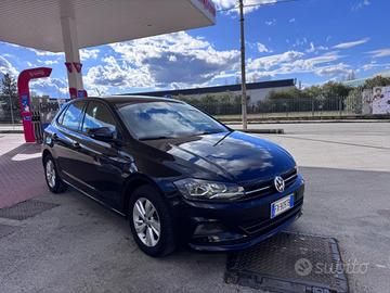 Volkswagen Polo 1.6 TDI 95 CV5p. Highline BlueMoti