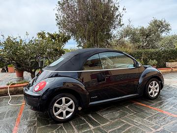 Volkswagen Maggiolino Cabrio!!!