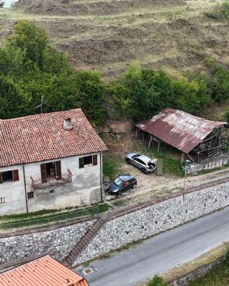 Rustico indipendente panoramico con volte storich