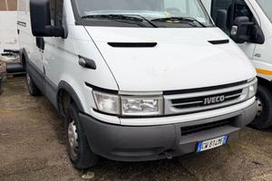 IVECO CASSONE ATTREZZATO DAILY