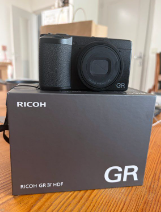 Ricoh GR IV HDF