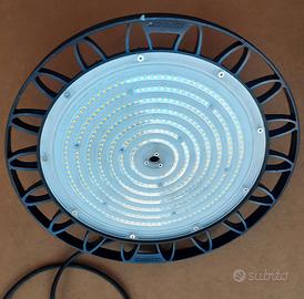 Lampada LED industriale Ledvance Highbay LED 200W