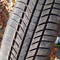 gomme termiche 235 60 18