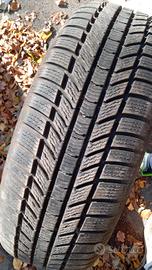 gomme termiche 235 60 18