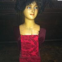 Manichino mezzo busto di donna in cera