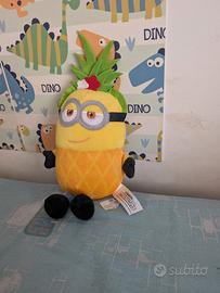 peluche Minion ananas