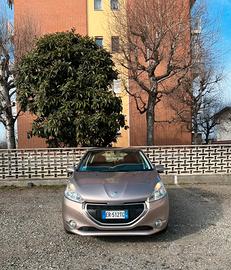 Peugeot 208, 5 porte Active