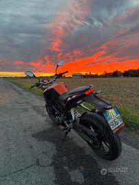 KTM DUKE 125