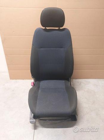 Sedile anteriore sinistro Suzuki Ignis del 2007