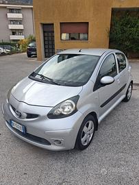 Toyota aygo 1.0 benzina
