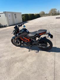 Ktm duke 390