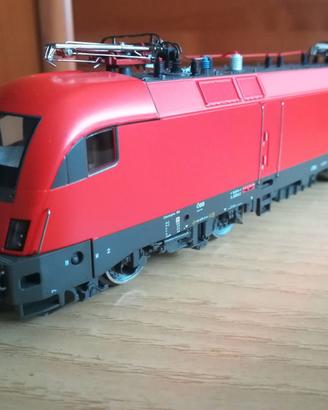 Roco 1116 008-2 "Taurus" OBB - Treni