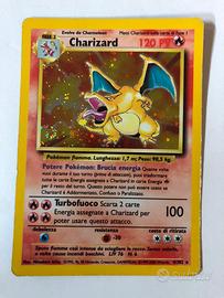 Carta Pokemon Charizard ITA