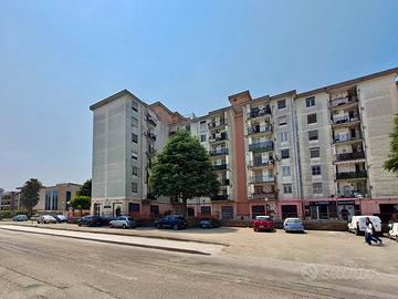 Casalnuovo - Locale commerciale