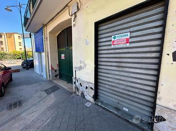 NEGOZIO A AFRAGOLA