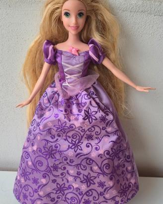 Rapunzel Disney Princess Mattel 2011 cod. W2190