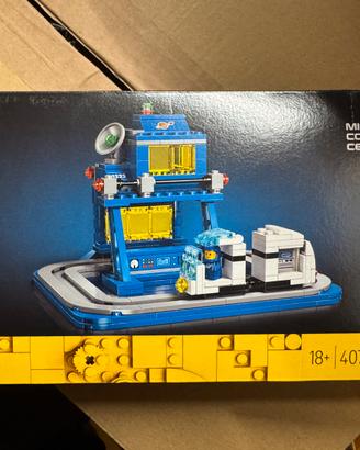 Lego ideas 40786 micro command centre