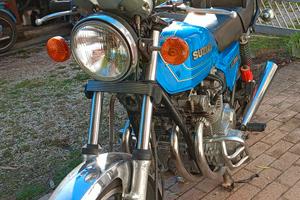 Suzuki GS 500e 