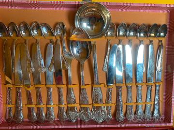 Servizio posate "Silver Plated Cutlery" mai usato