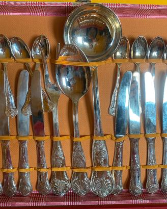 Servizio posate "Silver Plated Cutlery" mai usato