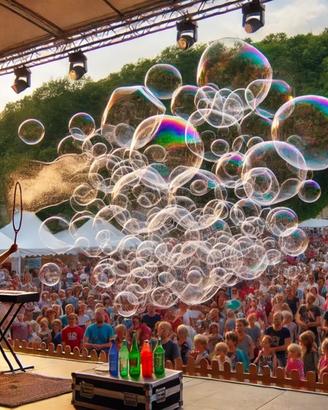 Bolle di sapone giganti animazione per feste
