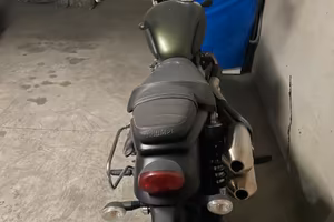Moto scambler Triunph