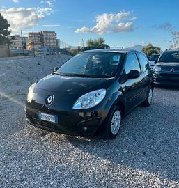 Renault Twingo 1.2 8V