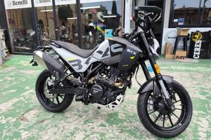 Benelli BKX 300S