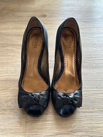 Decolté nere scarpe con tacco Guess