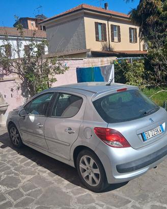 Peugeot 207 1.6 HDI