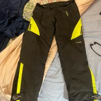 Pantaloni moto