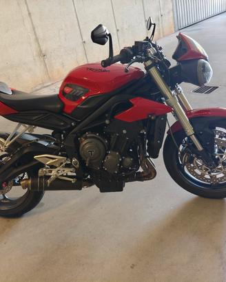 Triumph street triple 765 S